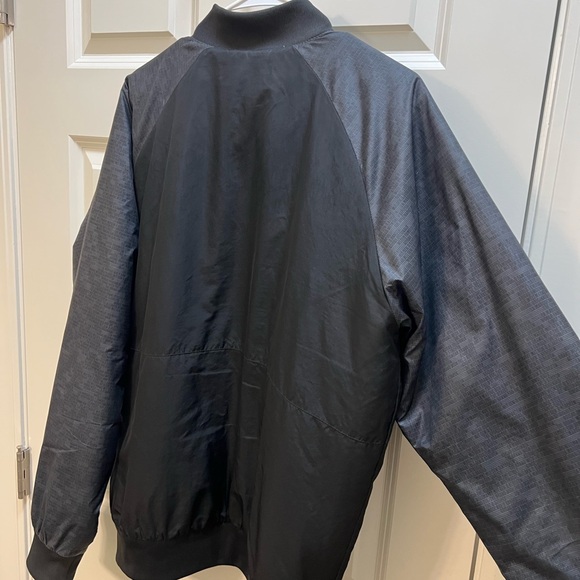 Adidas Men's Black Bomber Jacket - Picture 8 of 9